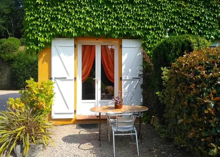 Chez Nat Et Jc Oda ve Kahvaltı Eccica-Suarella (Corsica)