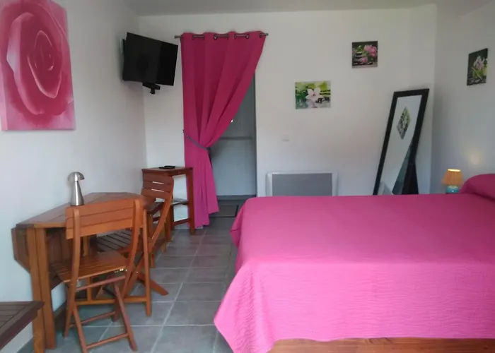 Oda ve Kahvaltı Chez Nat Et Jc Eccica-Suarella (Corsica)