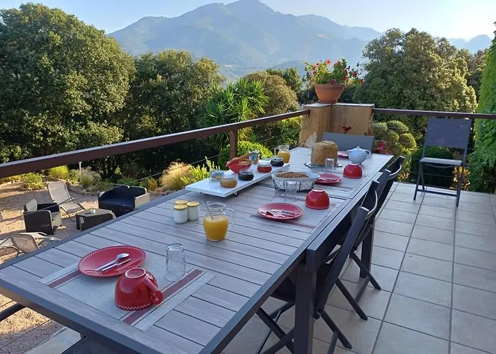 Chez Nat Et Jc Bed & Breakfast